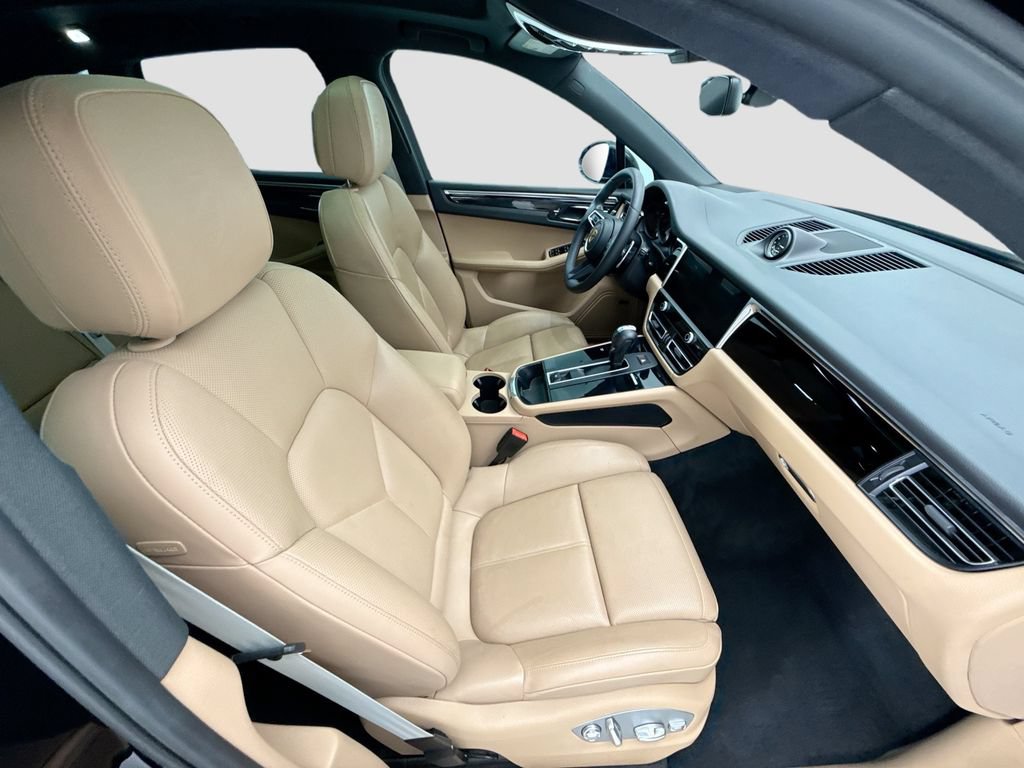 Used 2022 Porsche Macan AWD/4WD image 19