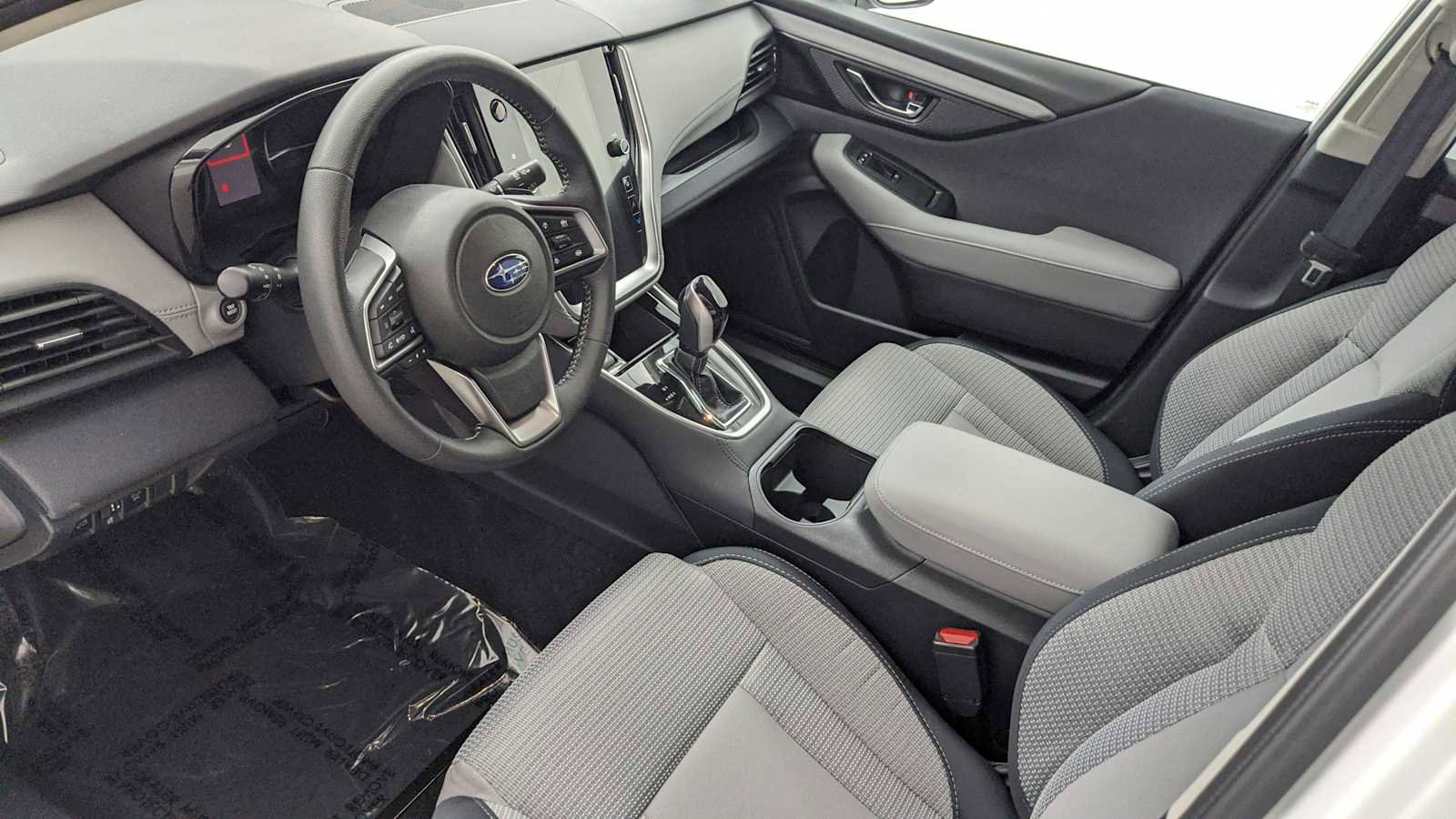 Used 2025 Subaru Outback Premium w/ Popular Package #1A image 13