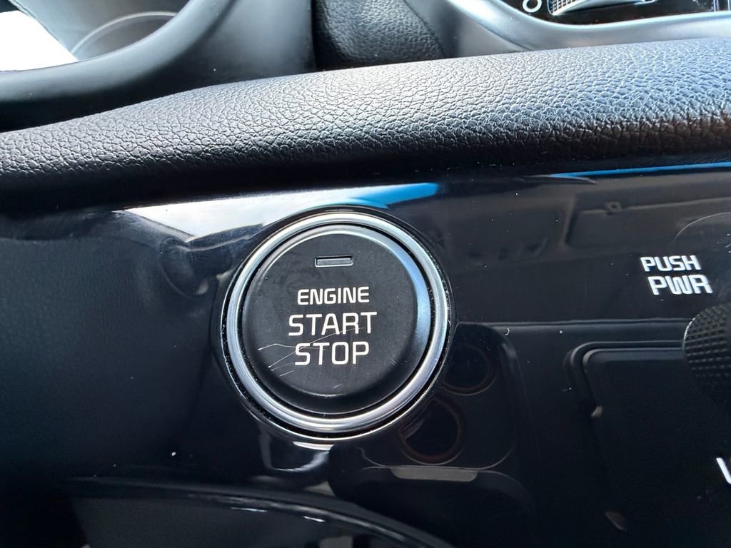 Used 2022 Kia Sportage EX image 25