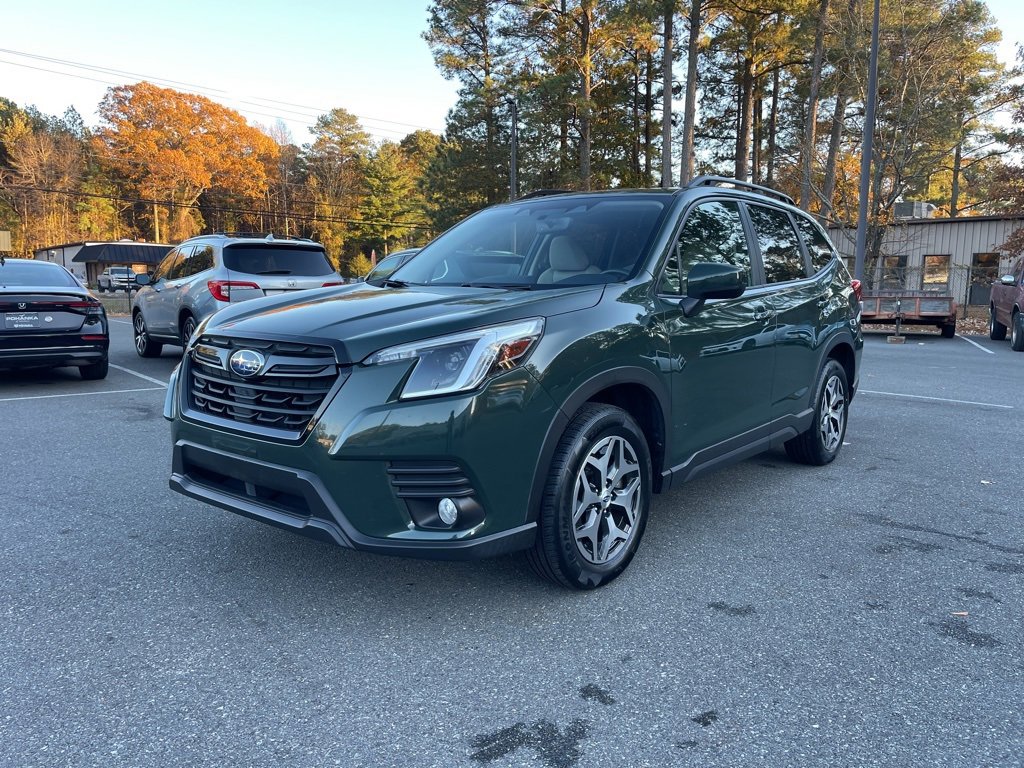 Used 2022 Subaru Forester Premium w/ Popular Package #1 image 2