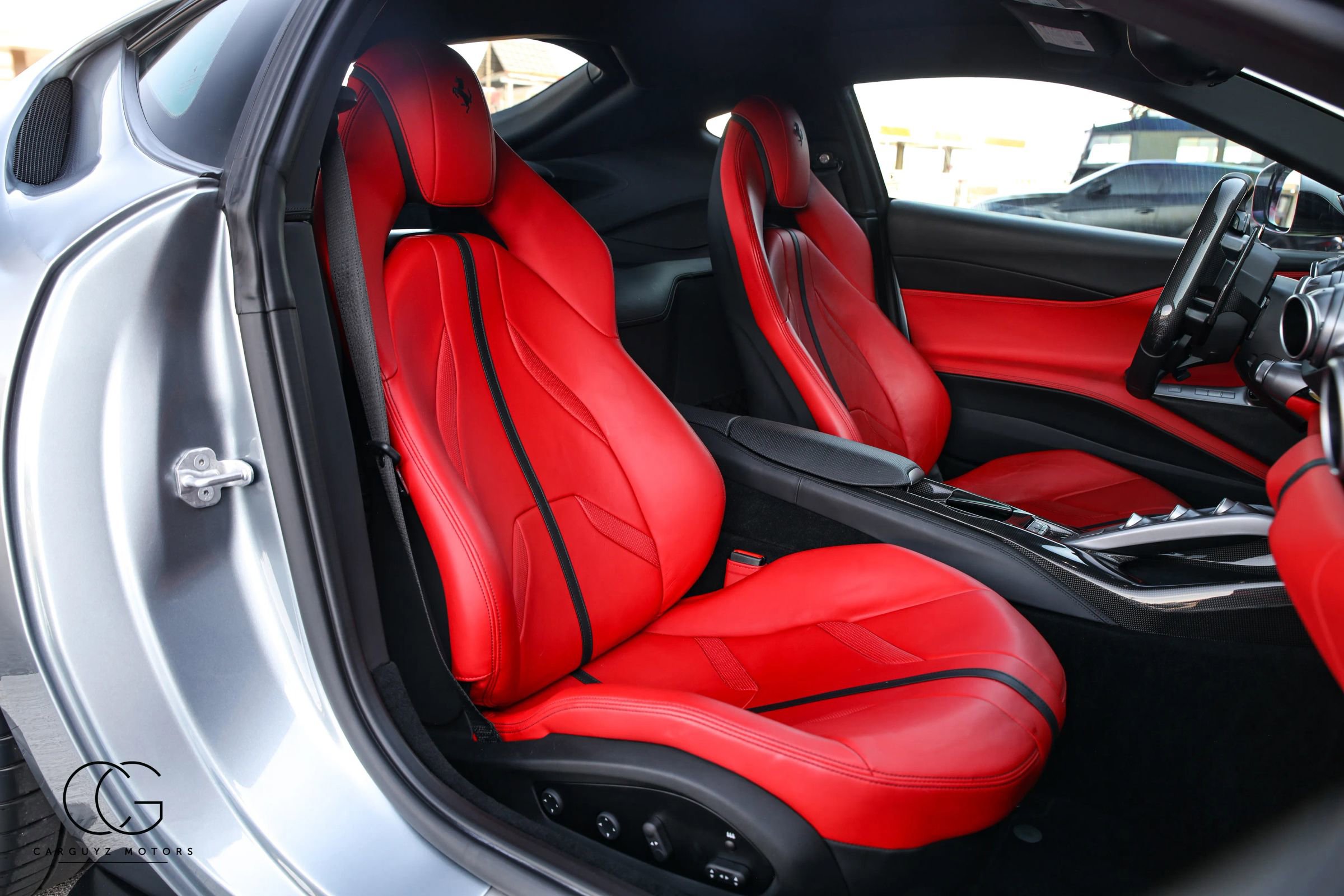 Used 2019 Ferrari 812 Superfast RWD image 43