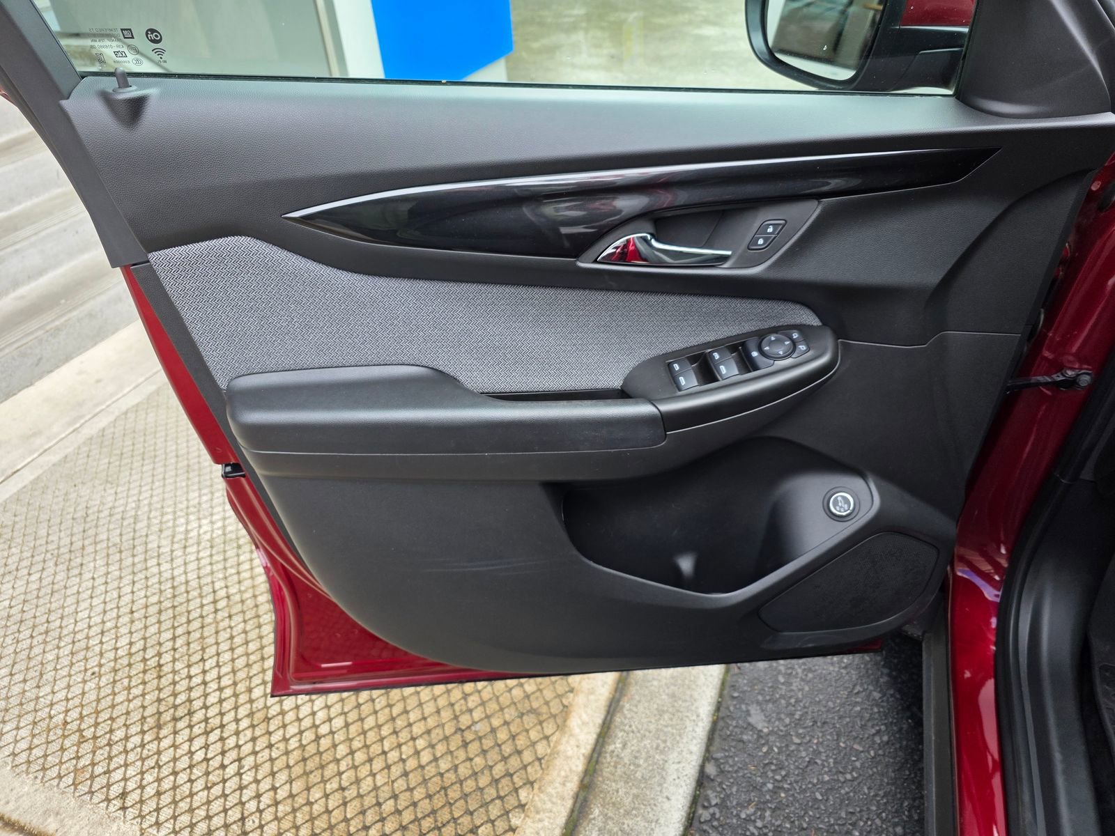 Used 2024 Chevrolet TrailBlazer LT w/ Convenience Package image 10