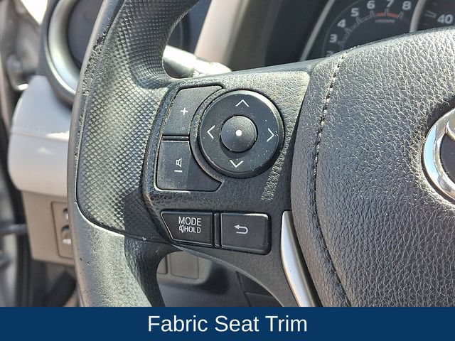 Used 2014 Toyota RAV4 XLE AWD/4WD image 7