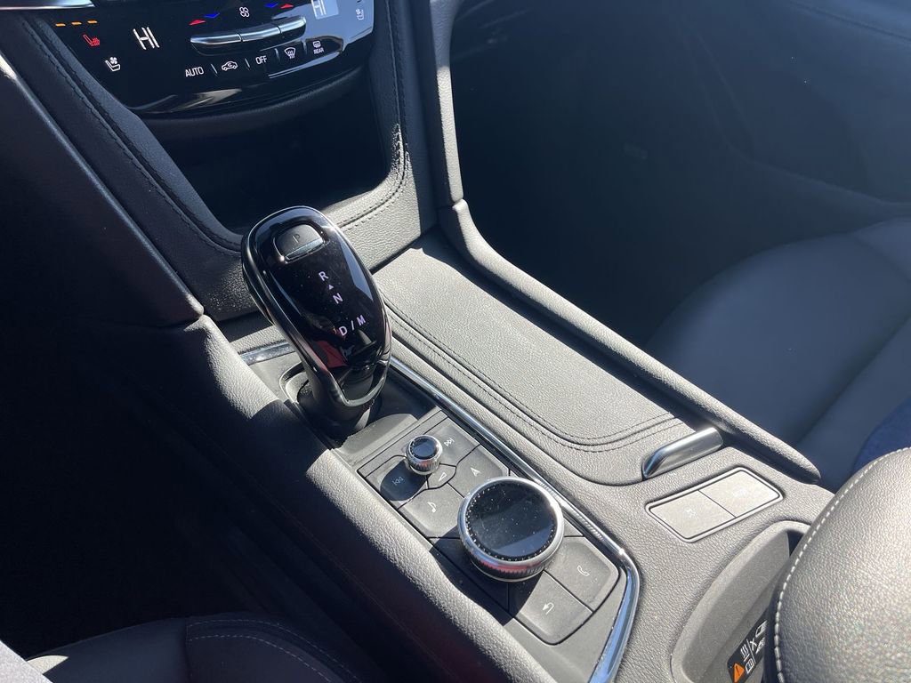 Certified 2024 Cadillac XT6 Sport w/ Technology Package image 25