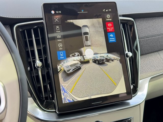 New 2026 Volvo XC90 T8 Ultra image 24