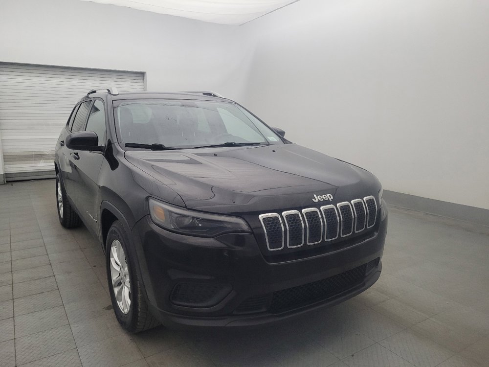 Used 2020 Jeep Cherokee Latitude FWD image 13