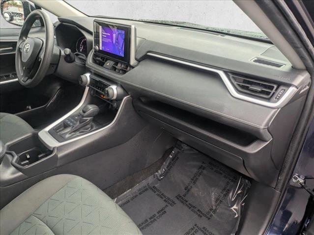 Used 2024 Toyota RAV4 XLE image 19