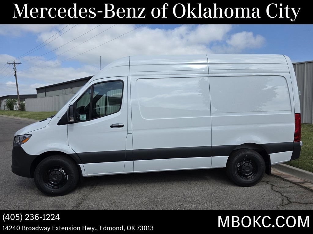 Used 2026 Mercedes-Benz Sprinter 2500 image 2