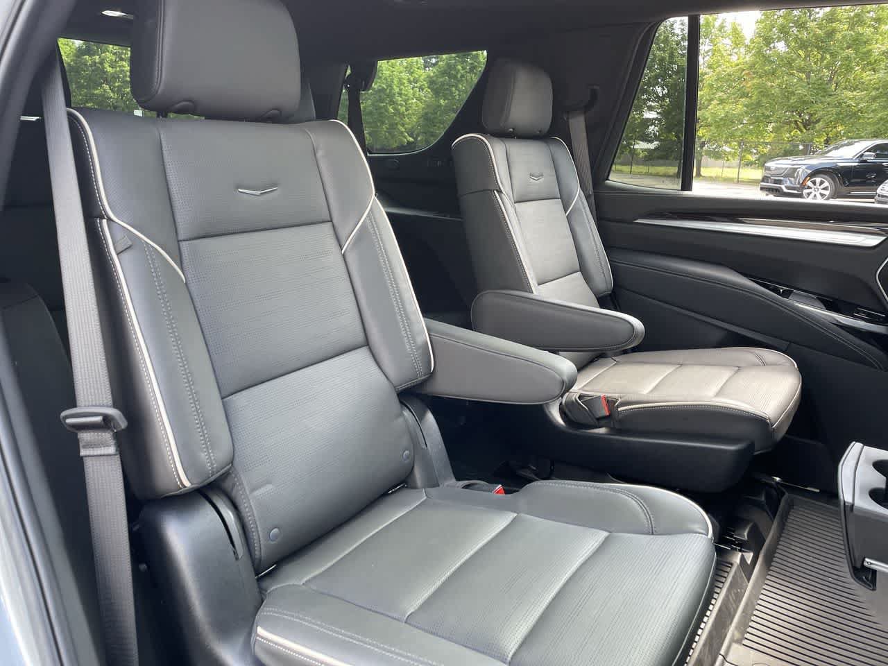 Certified 2026 Cadillac Escalade Luxury w/ LPO, Floor Liner Package AWD/4WD image 15
