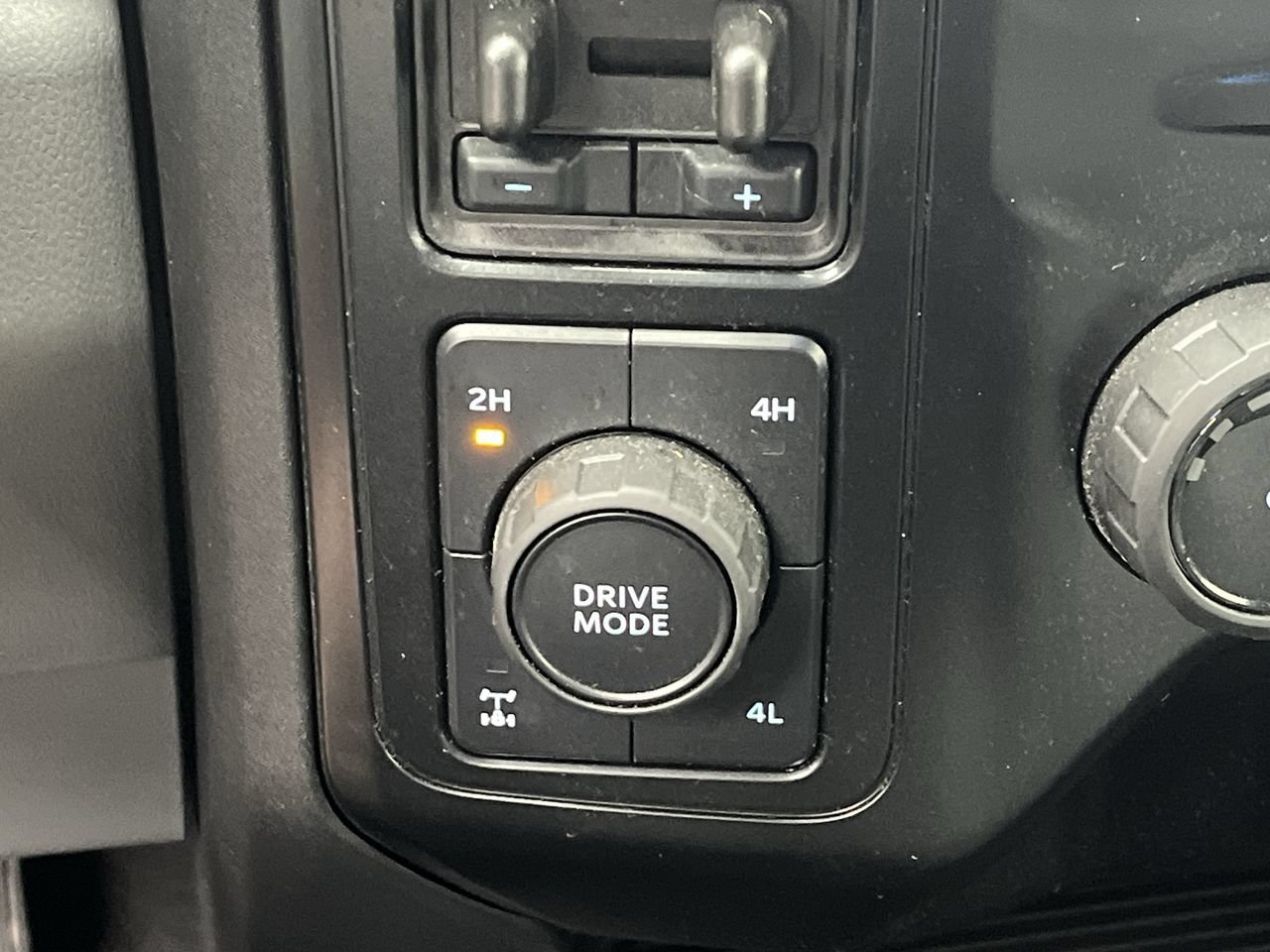 Certified 2026 Ford F250 XLT AWD/4WD image 16