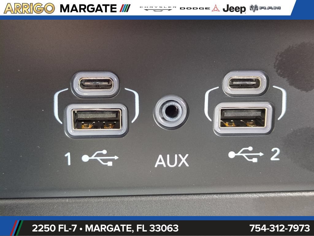 New 2026 Jeep Grand Cherokee L Laredo AWD/4WD image 22