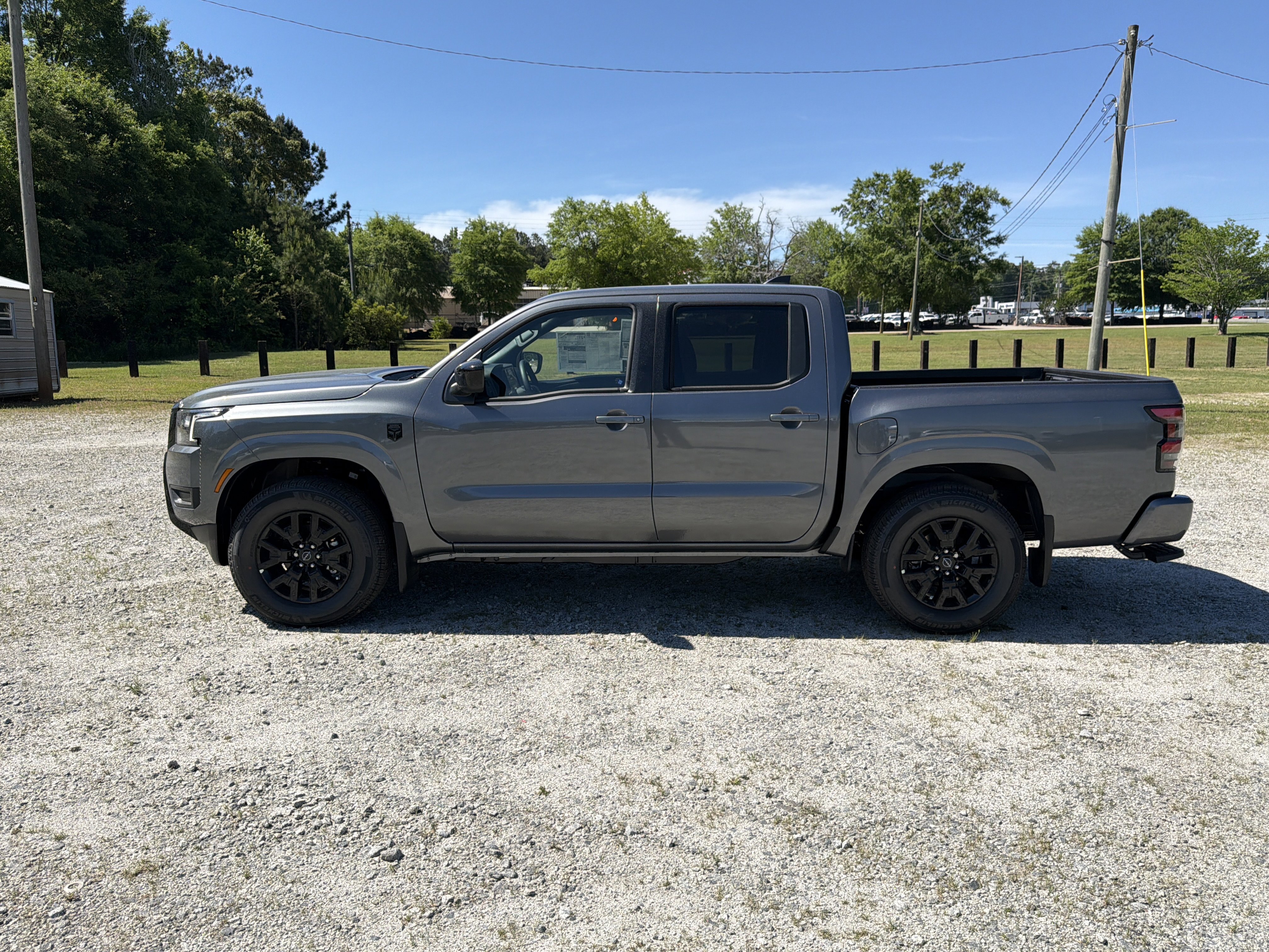 New 2026 Nissan Frontier SV w/ Tow Package RWD image 8