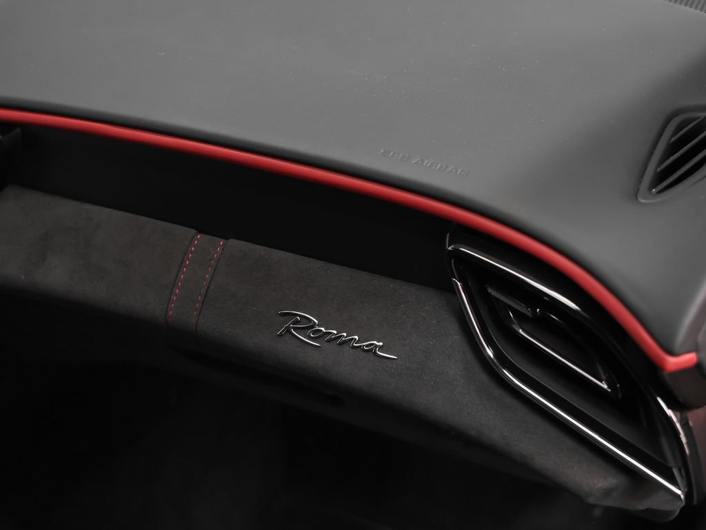Certified 2022 Ferrari Roma RWD image 32