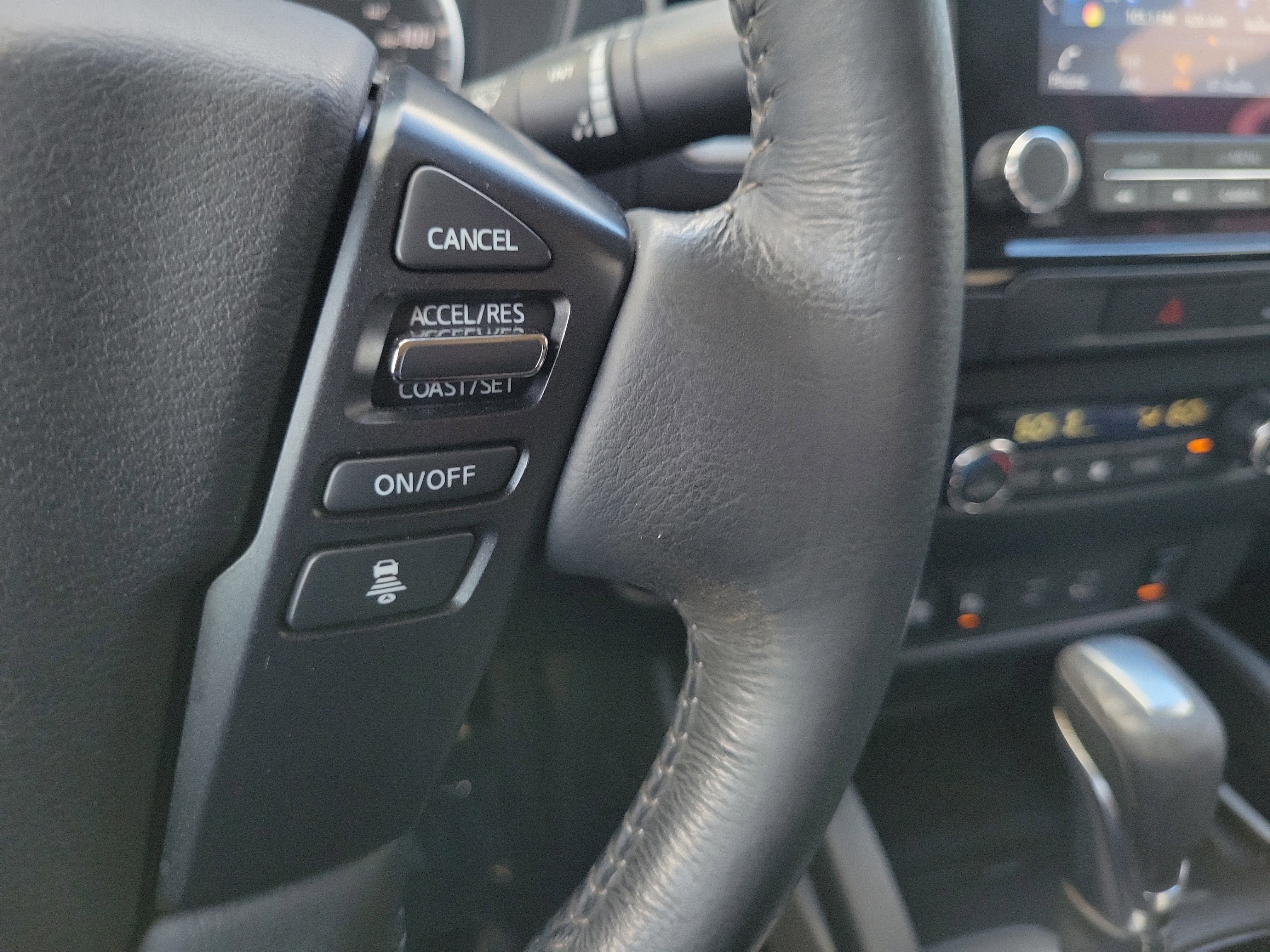 Used 2022 Nissan Frontier SV image 17