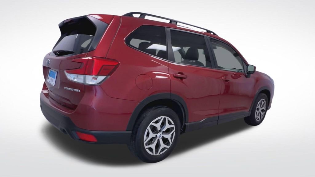 Used 2022 Subaru Forester Premium AWD/4WD image 8