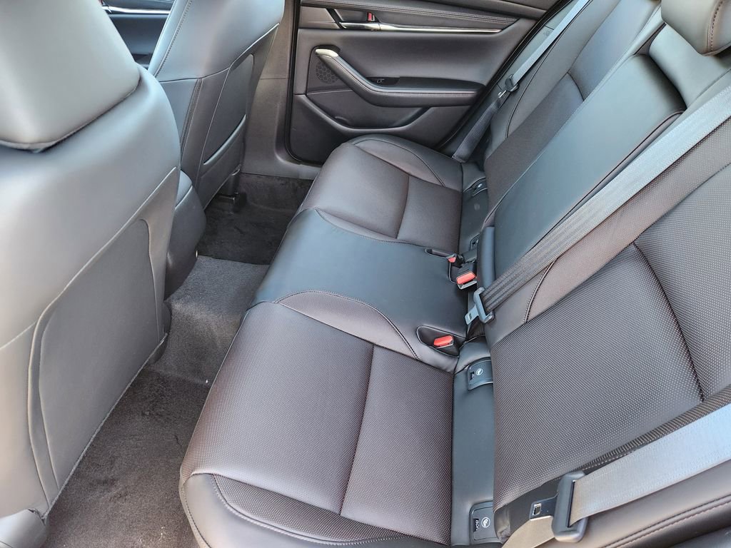 New 2026 MAZDA MAZDA3 Hatchback w/Premium Plus Pkg image 19