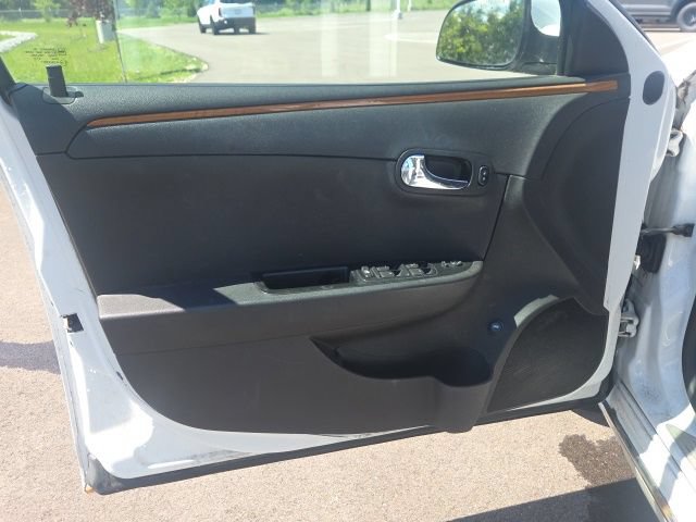 Used 2012 Chevrolet Malibu LT FWD image 20