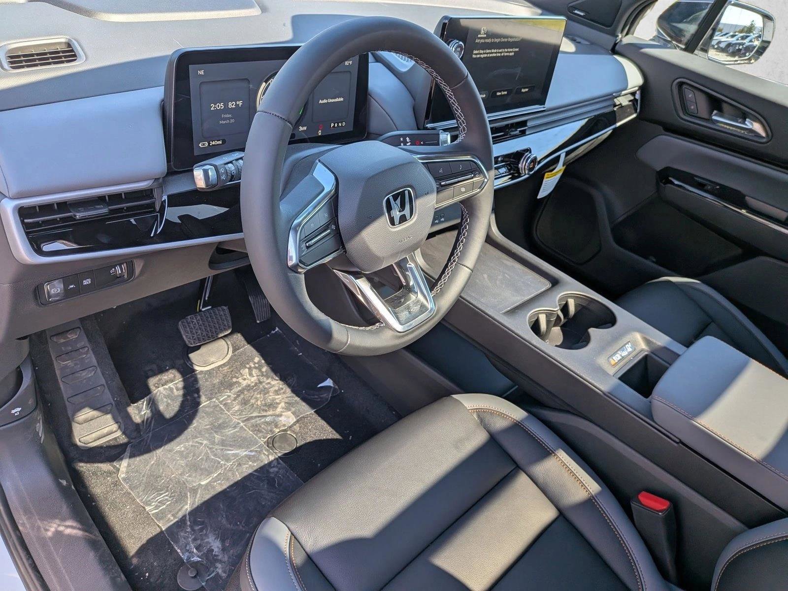 New 2026 Honda Prologue Touring image 3