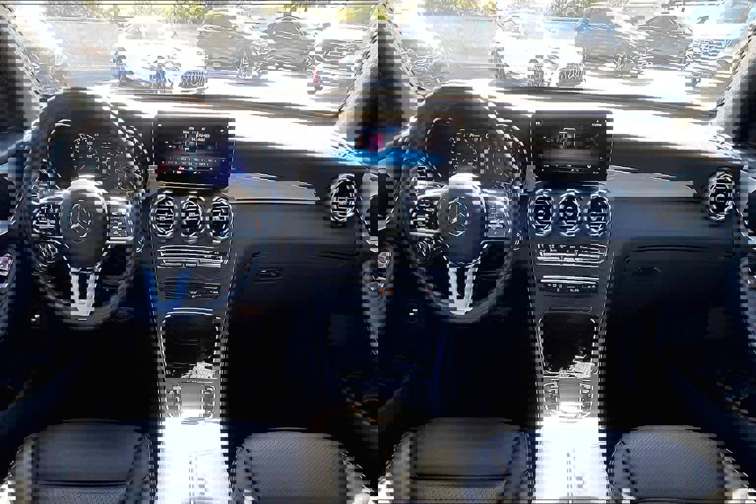 Used 2022 Mercedes-Benz GLC 300 w/ Premium Package Lite image 13