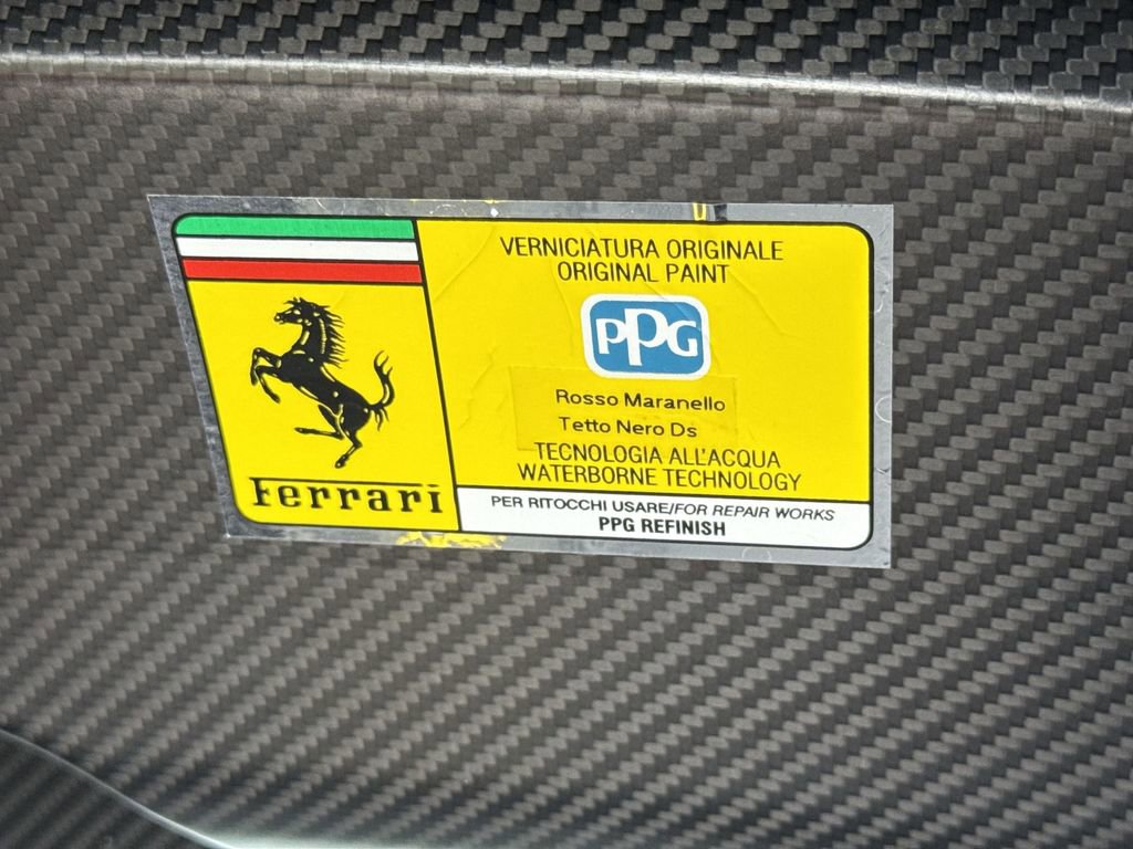 Used 2024 Ferrari SF90 Spider image 25