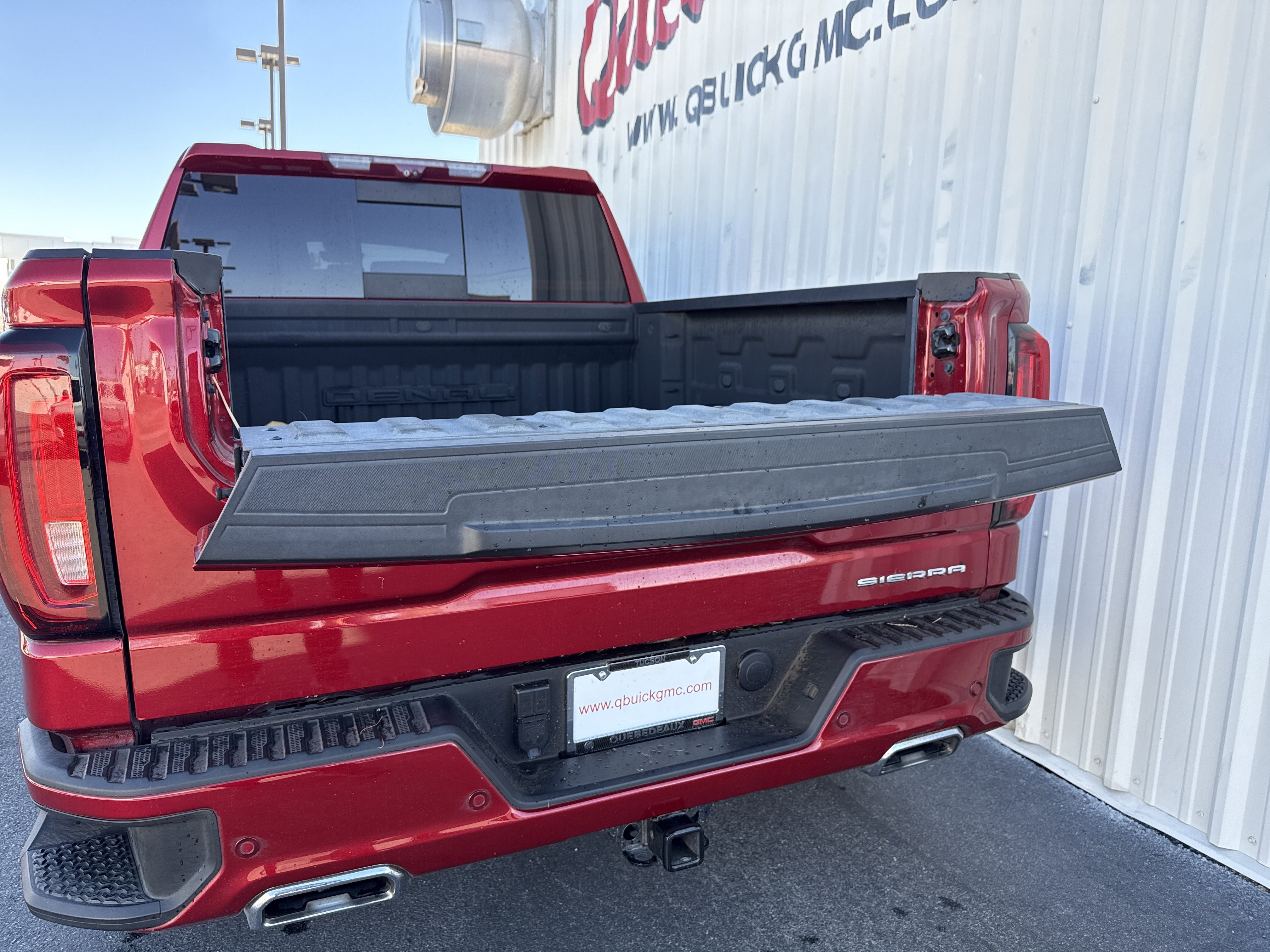 Used 2022 GMC Sierra 1500 Denali w/ Denali Reserve Package image 9