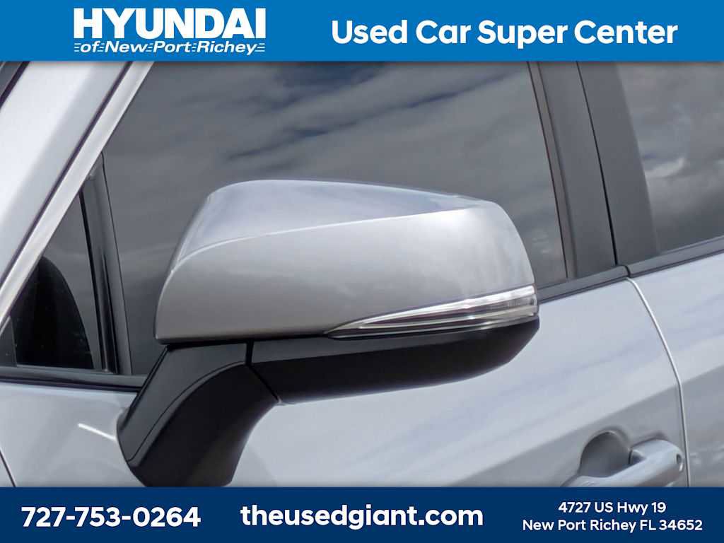 Used 2023 Toyota RAV4 XLE w/ Convenience Package image 12