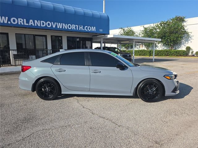 Used 2023 Honda Civic Sport image 3