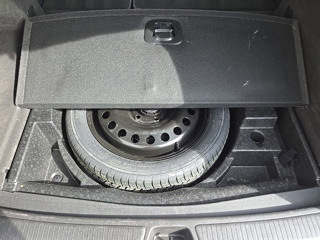 Used 2023 Buick Envision Preferred image 46