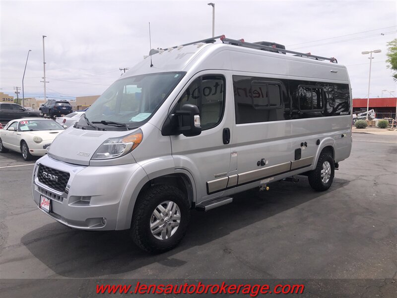 Used 2019 RAM ProMaster 3500 w/ Premium Appearance Group FWD image 4