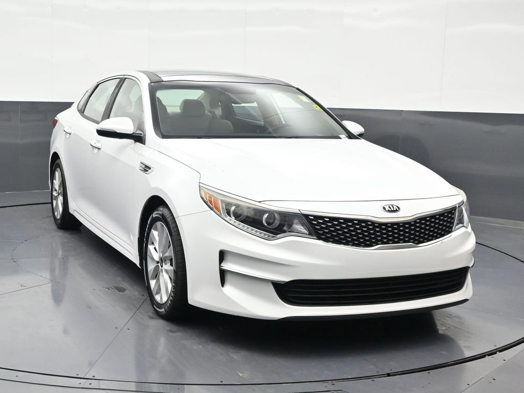 Used 2016 Kia Optima EX w/ Premium Package FWD image 8