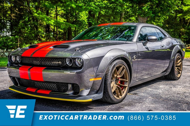Used 2020 Dodge Challenger SRT Hellcat image 1