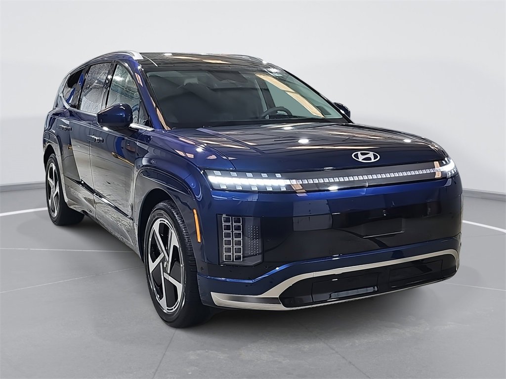 New 2026 Hyundai Ioniq 9 Calligraphy image 3