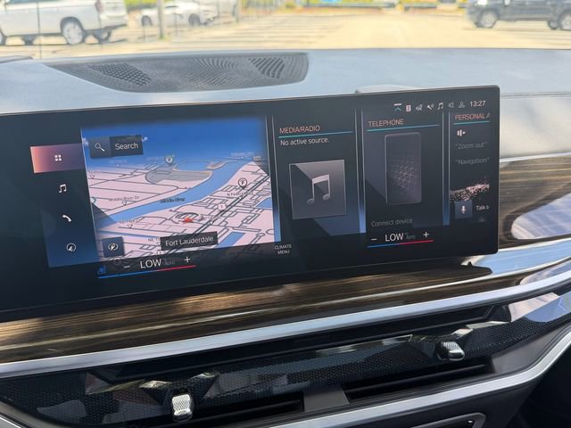 Used 2023 BMW X7 xDrive40i AWD/4WD image 28