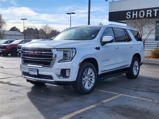 Used 2022 GMC Yukon SLT w/ SLT Premium Package image 8