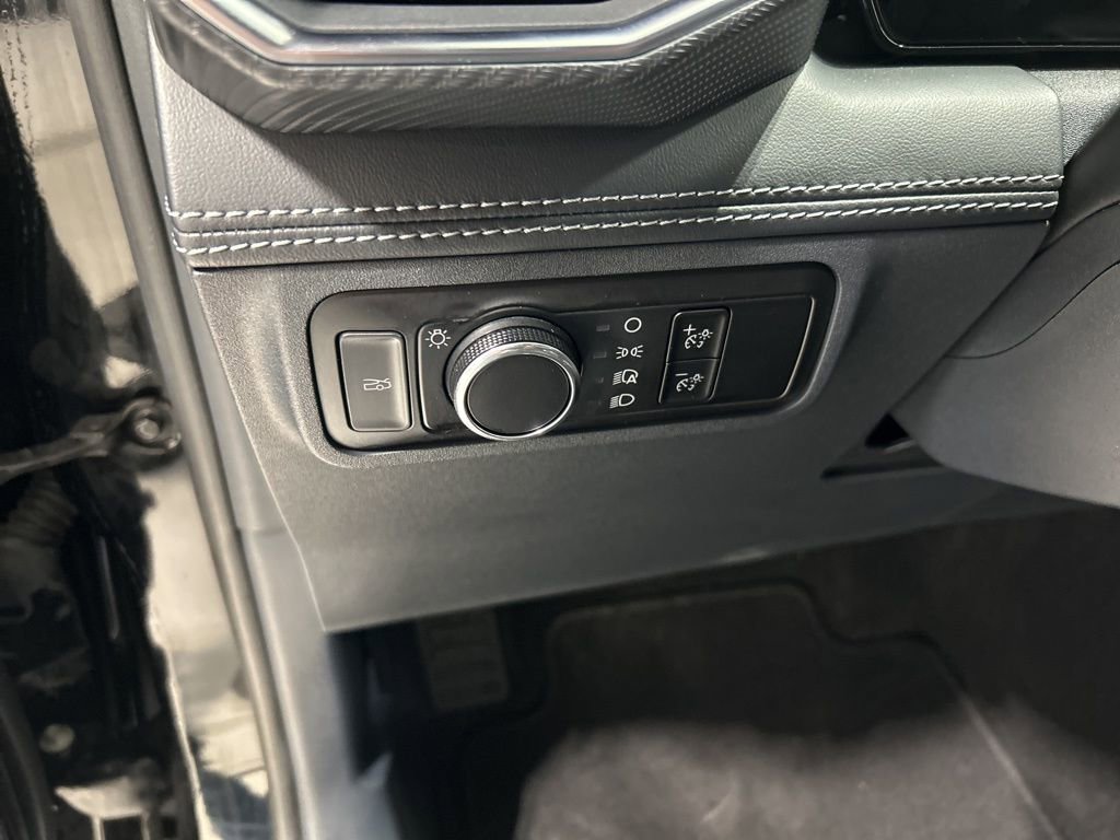 Certified 2024 Ford Mustang Premium RWD image 14