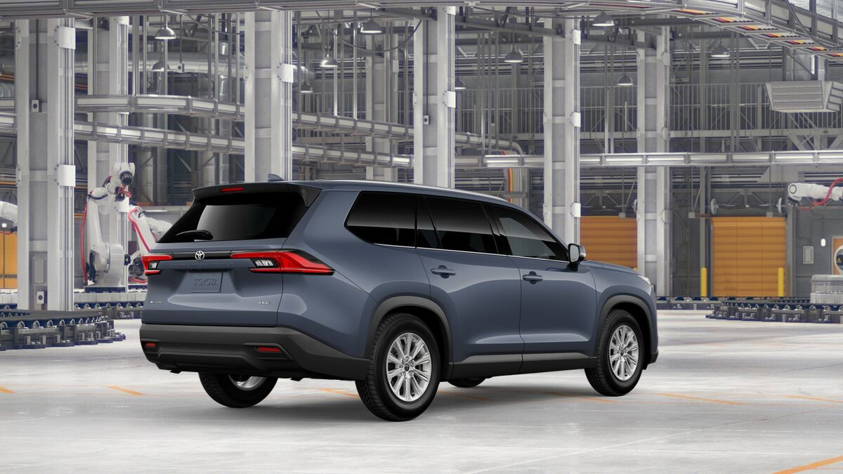 New 2026 Toyota Grand Highlander XLE image 10