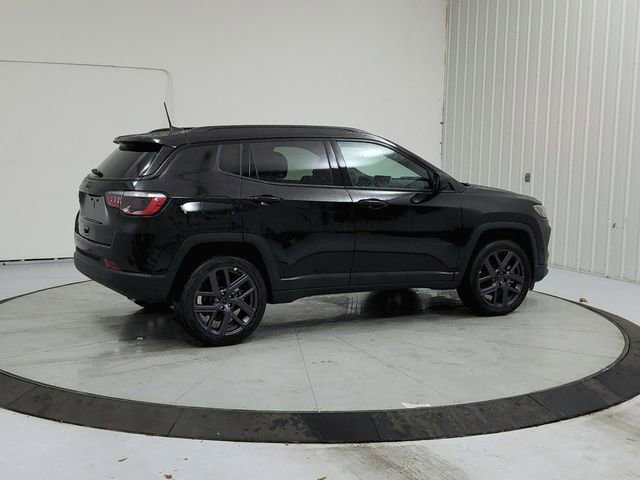 New 2026 Jeep Compass Latitude image 7