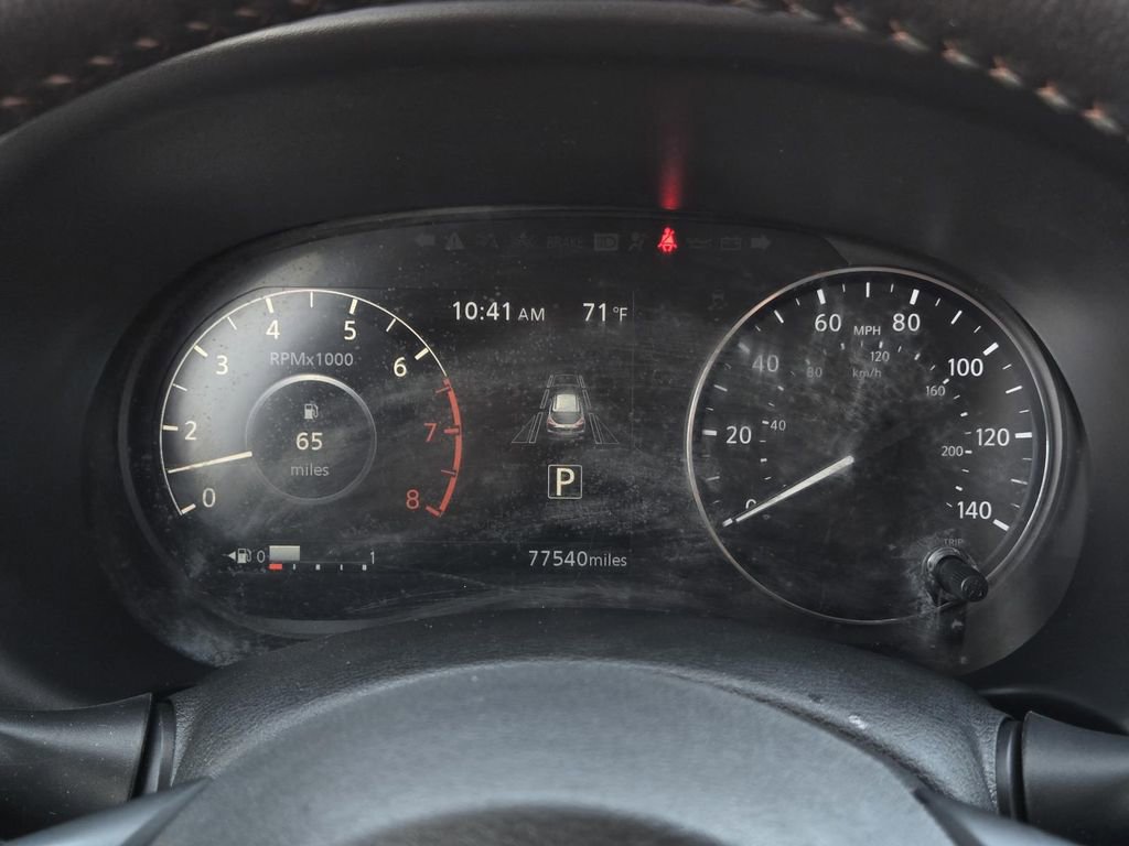 Used 2022 Nissan Kicks SR FWD image 11