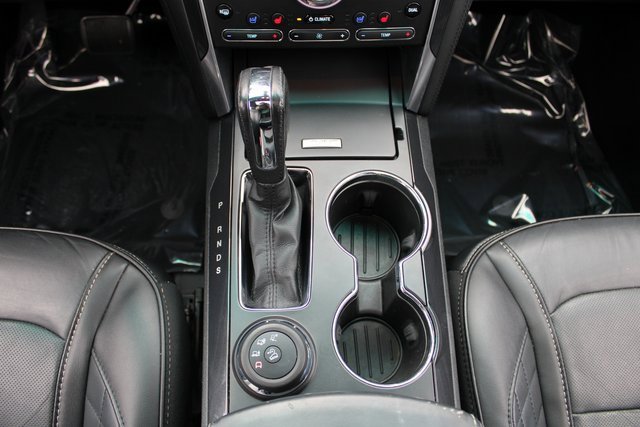 Used 2017 Ford Explorer Platinum image 20