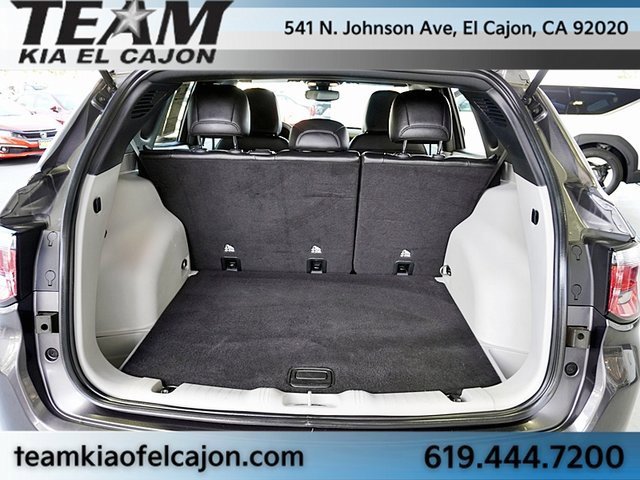 Used 2024 Jeep Compass Latitude image 13