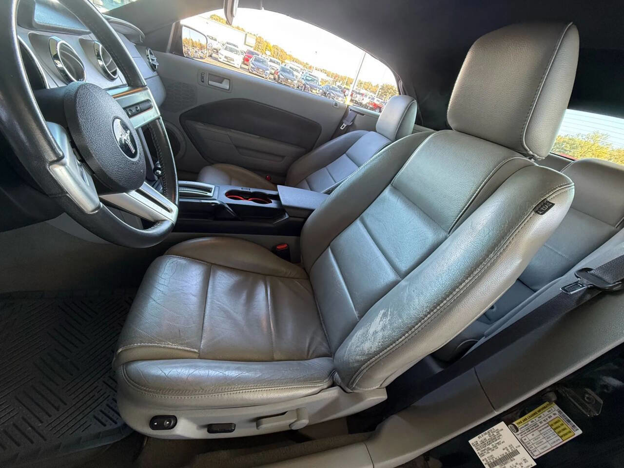 Used 2009 Ford Mustang Premium image 10