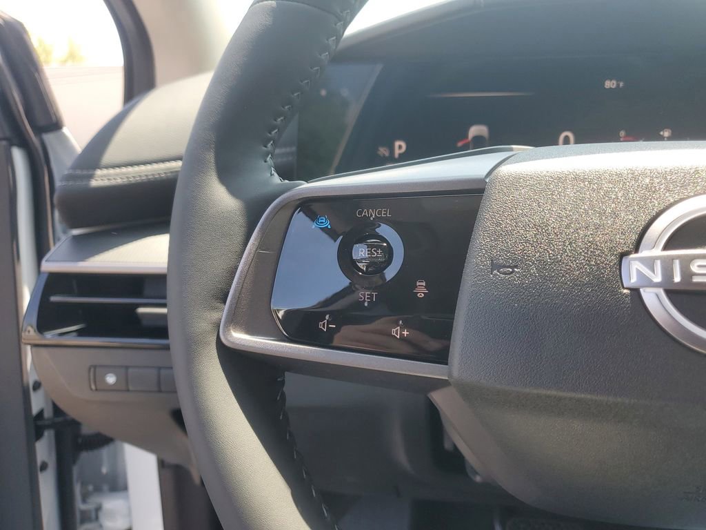 New 2025 Nissan Murano SV image 16