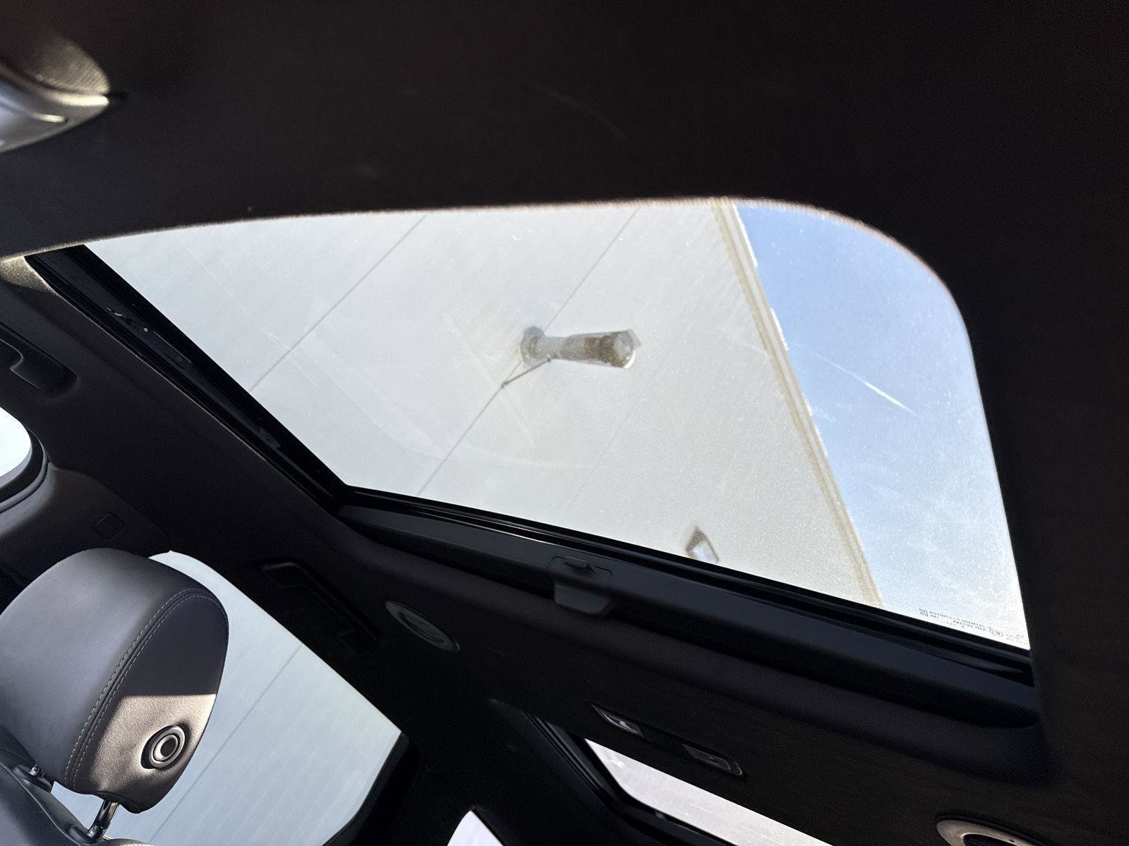 Used 2023 Buick Enclave Essence w/ Experience Buick Package image 23