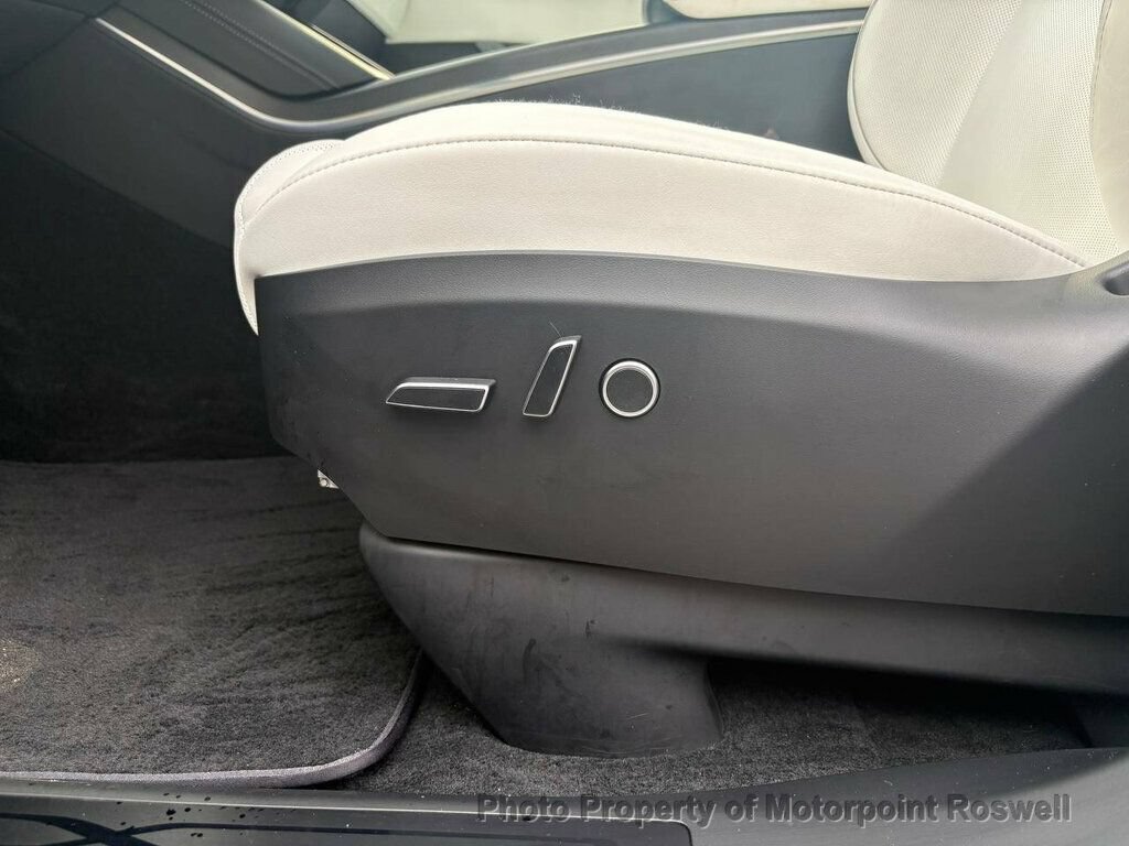 Used 2026 Tesla Model X Plaid AWD/4WD image 16