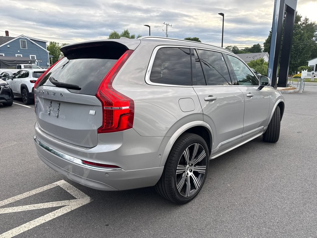 Used 2023 Volvo XC90 T8 Plus w/ Protection Package Premier AWD/4WD image 5