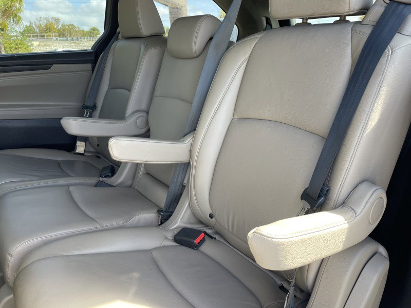 Used 2018 Honda Odyssey EX-L image 17