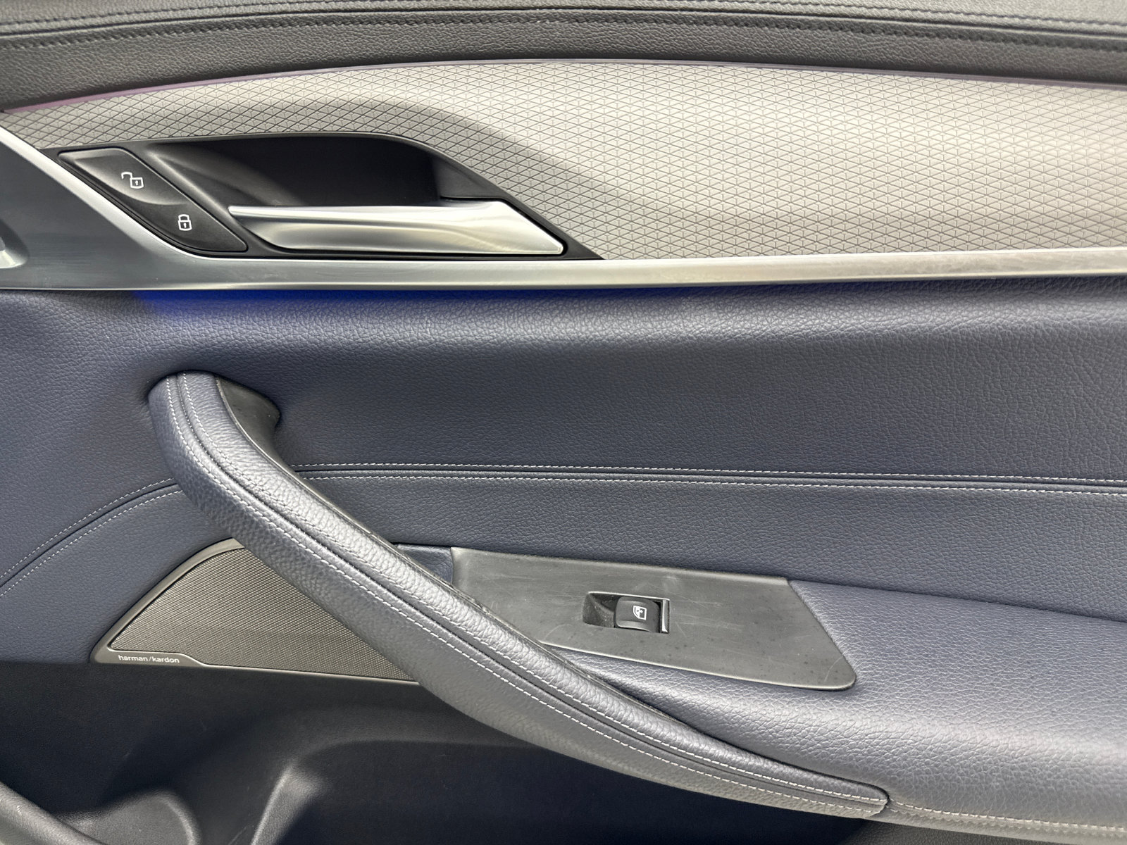 Used 2017 BMW 540i RWD image 43