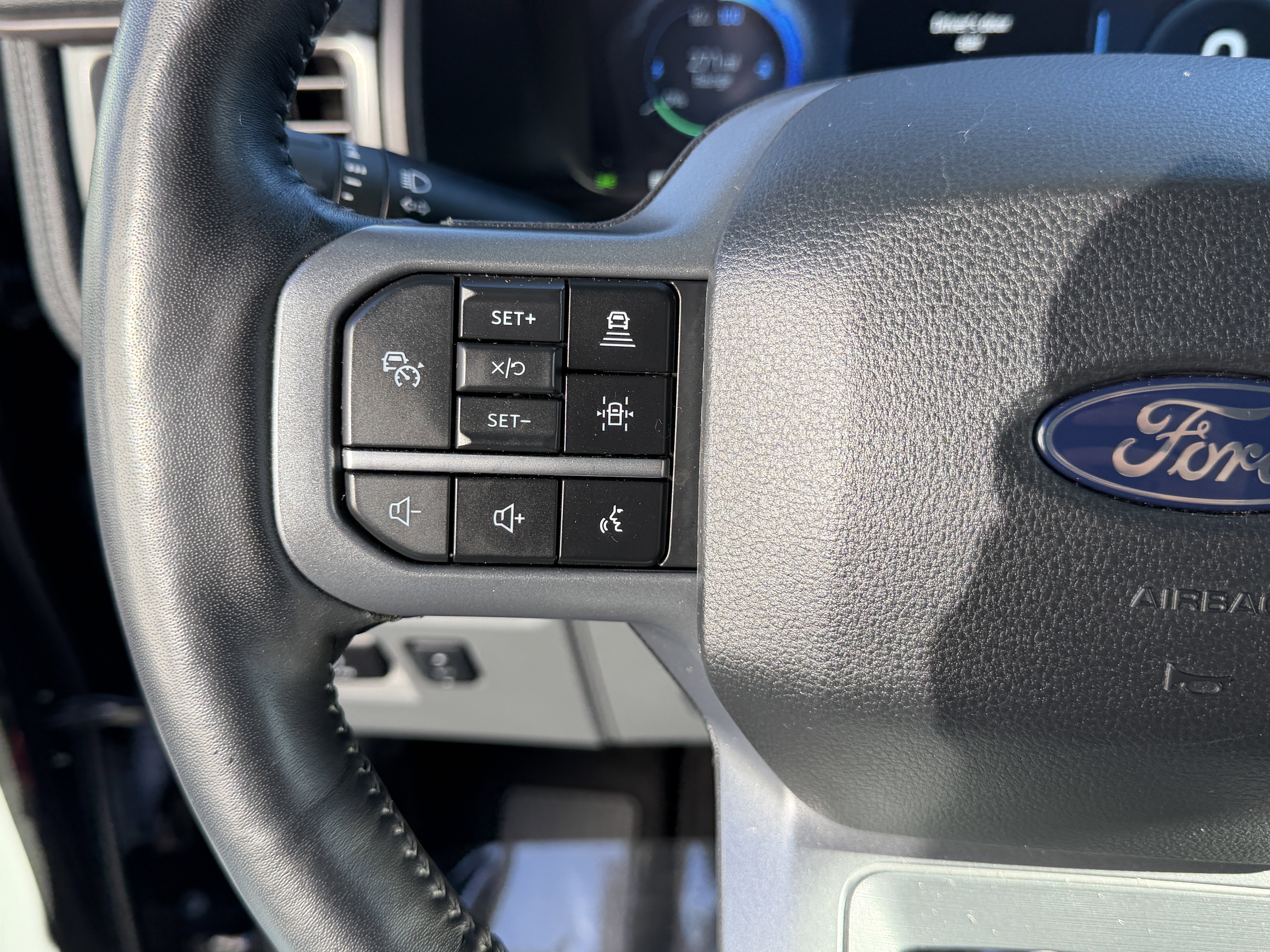 Certified 2024 Ford F150 Lightning Flash w/ Max Trailer Tow Package image 18