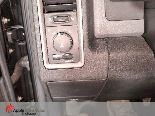 Used 2014 RAM 1500 Express AWD/4WD image 23