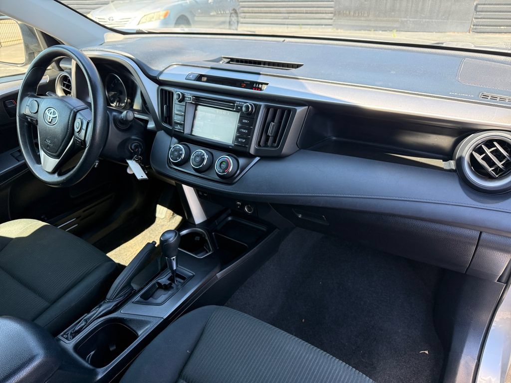 Certified 2018 Toyota RAV4 LE w/ All Weather Liner Package AWD/4WD image 17